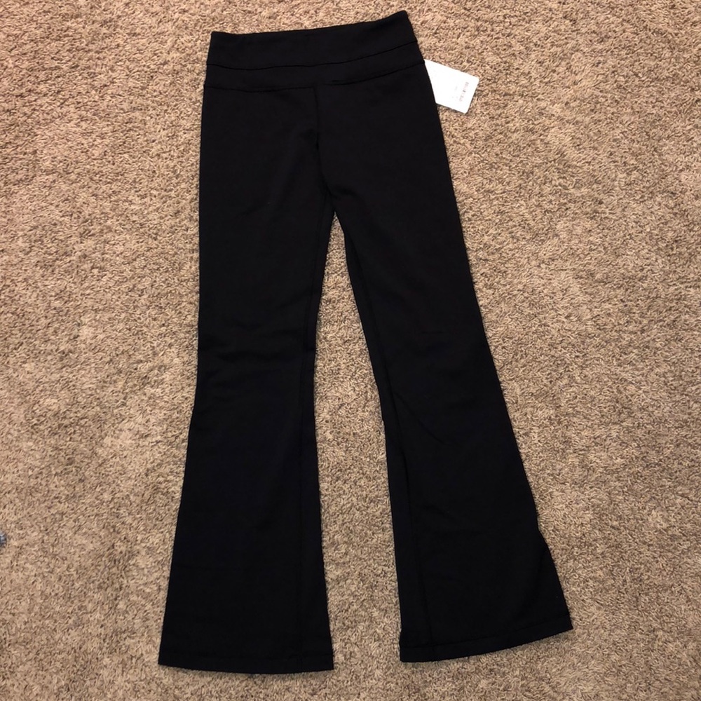 lululemon black classic yoga pants